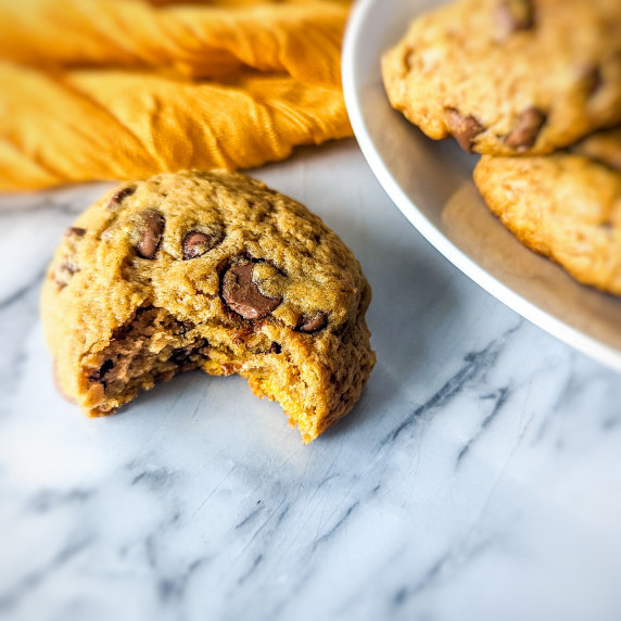 If you are a fan of soft and chewy cookies, I recommend baking these very best DEEELICIOUS cookies.