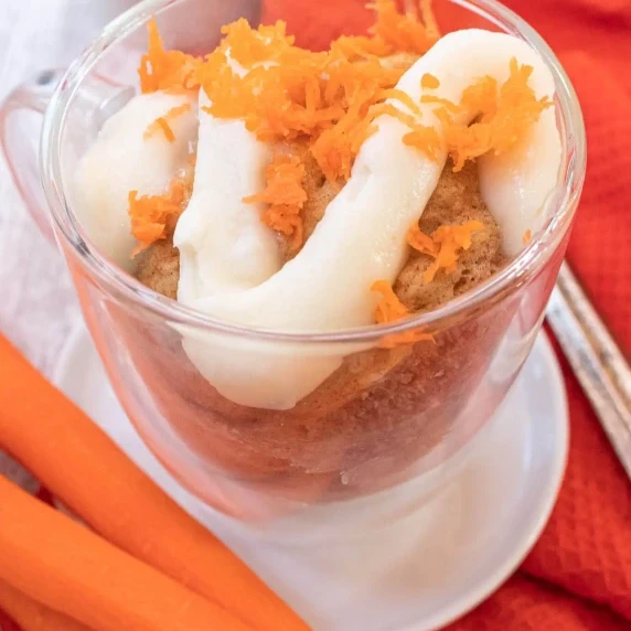 carrot cake in a mug