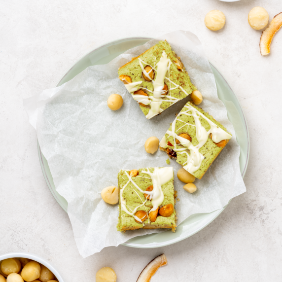 coconut macadamia matcha bars