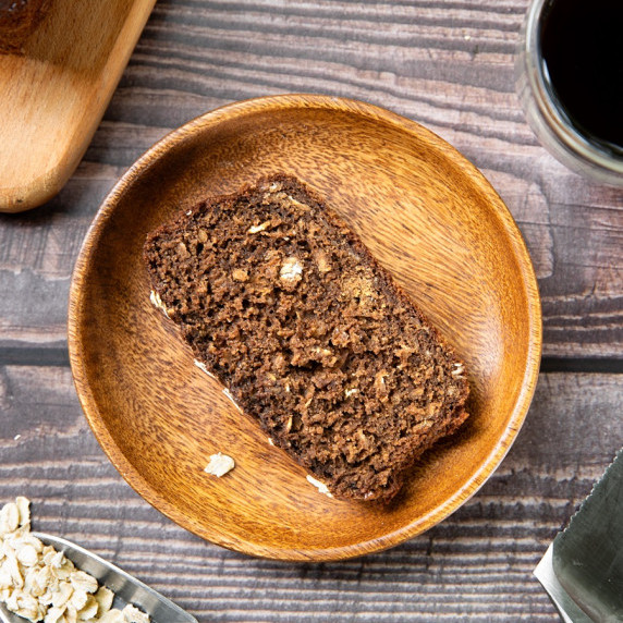 Beer quick bread on a wooden plate.