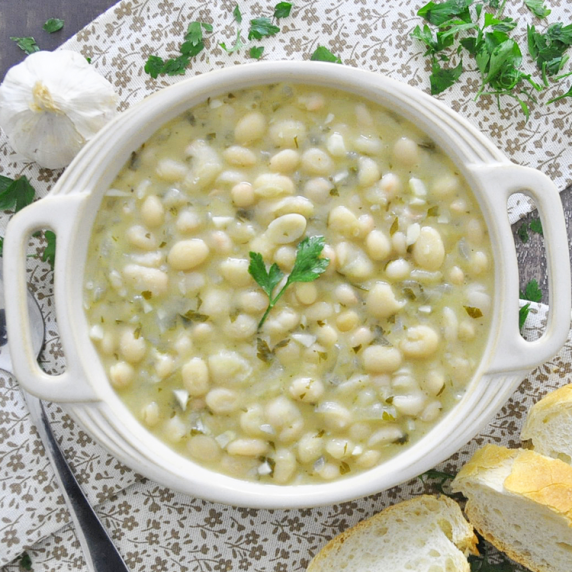 Spanish Beans in Green Sauce