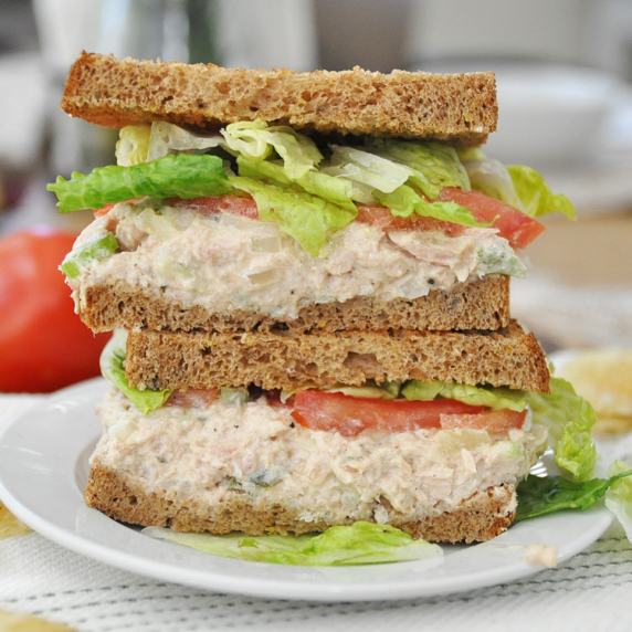 The HEALTHIEST Tuna Salad Sandwich