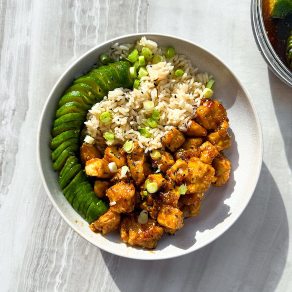 Crispy Sticky Tofu Bowl