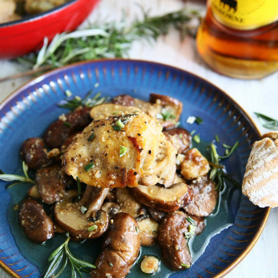 Pollastre amb Bolets - Rustic Catalan Chicken Stew