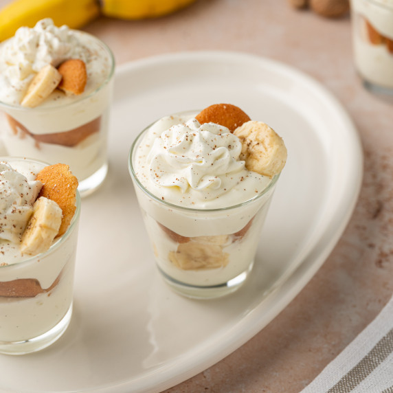 banana pudding trifle with fresh ground nutmeg and vanilla 