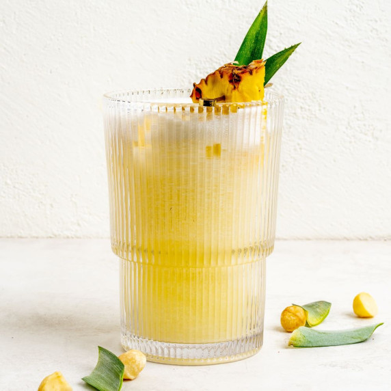 macadamia mai tai drink