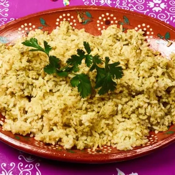 mexican green recipes served in a plate