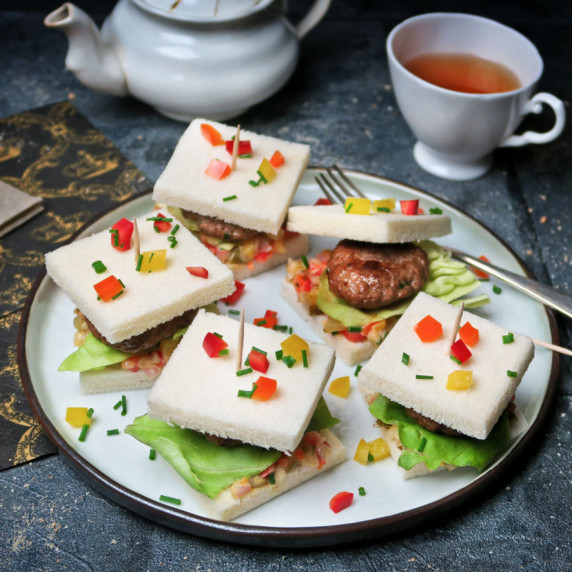 Tea time burger sandwiches