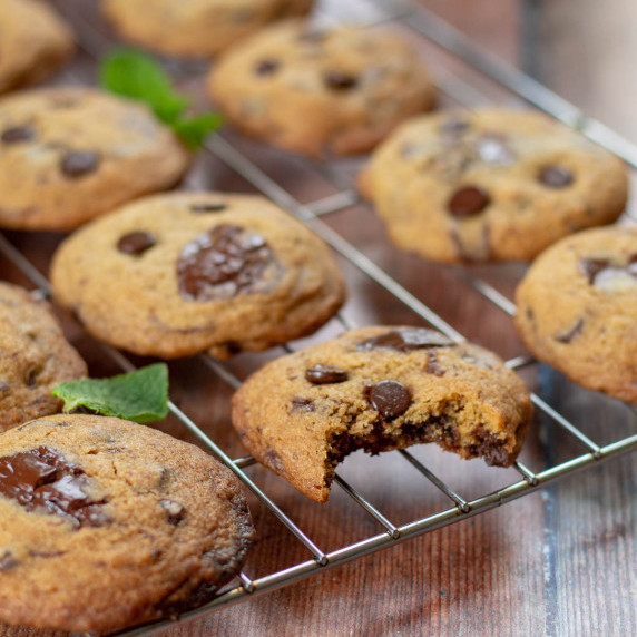 mint chocolate chip cookies on a wire rack