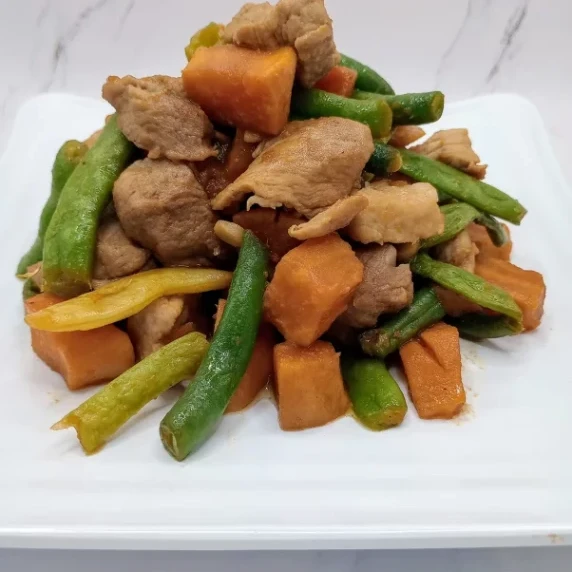 I hope you enjoy these 4 pork stir fry recipes for dinner.