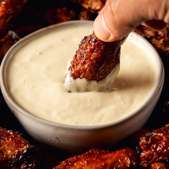 Smoked Chicken Wings With Crispy Skin