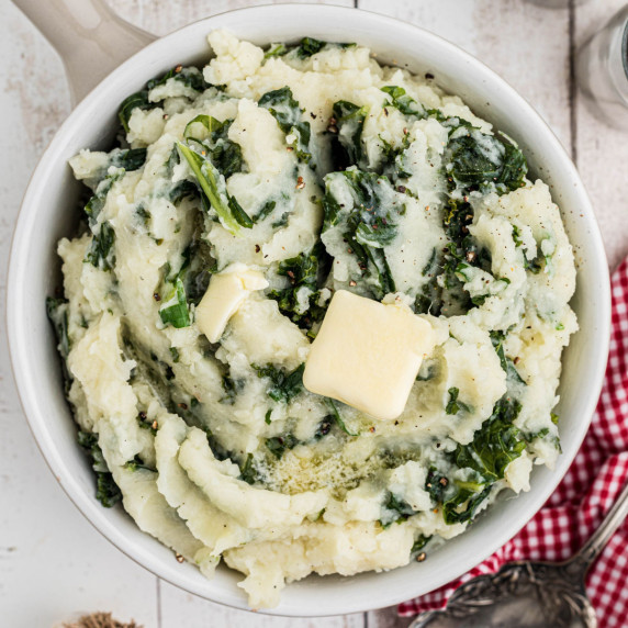 An overhead shot of a bowl of traditional colcannon.