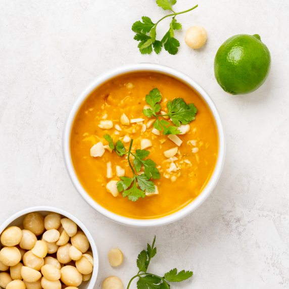 turmeric roasted sweet potato soup