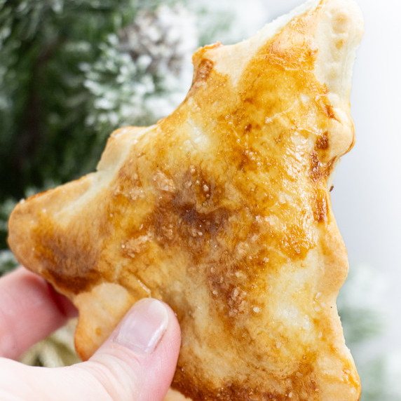 Christmas tree-shaped empanada