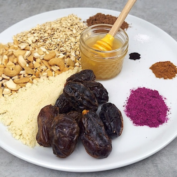 Pitaya Energy Balls