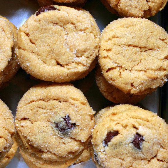 Magnolia's Peanut Butter Chocolate Chip Cookies