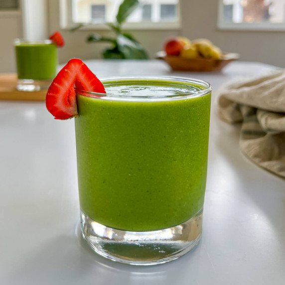 Strawberry Banana Spinach Smoothie