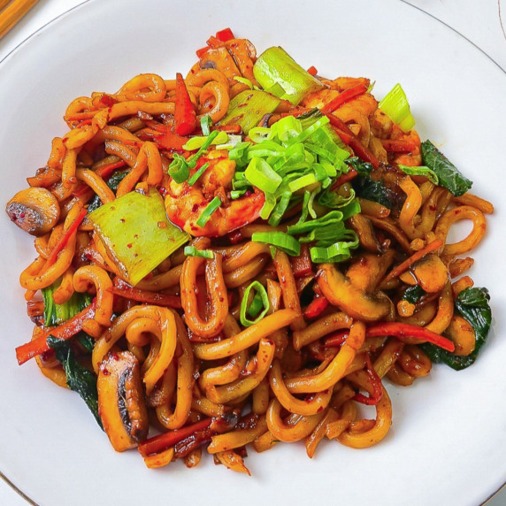 yaki udon stir fry